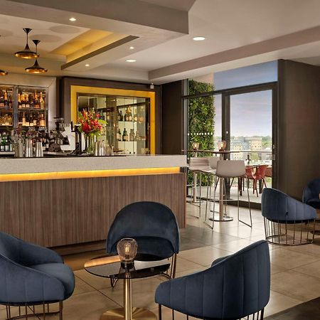 Doubletree By Hilton Lincoln Hotel Bagian luar foto