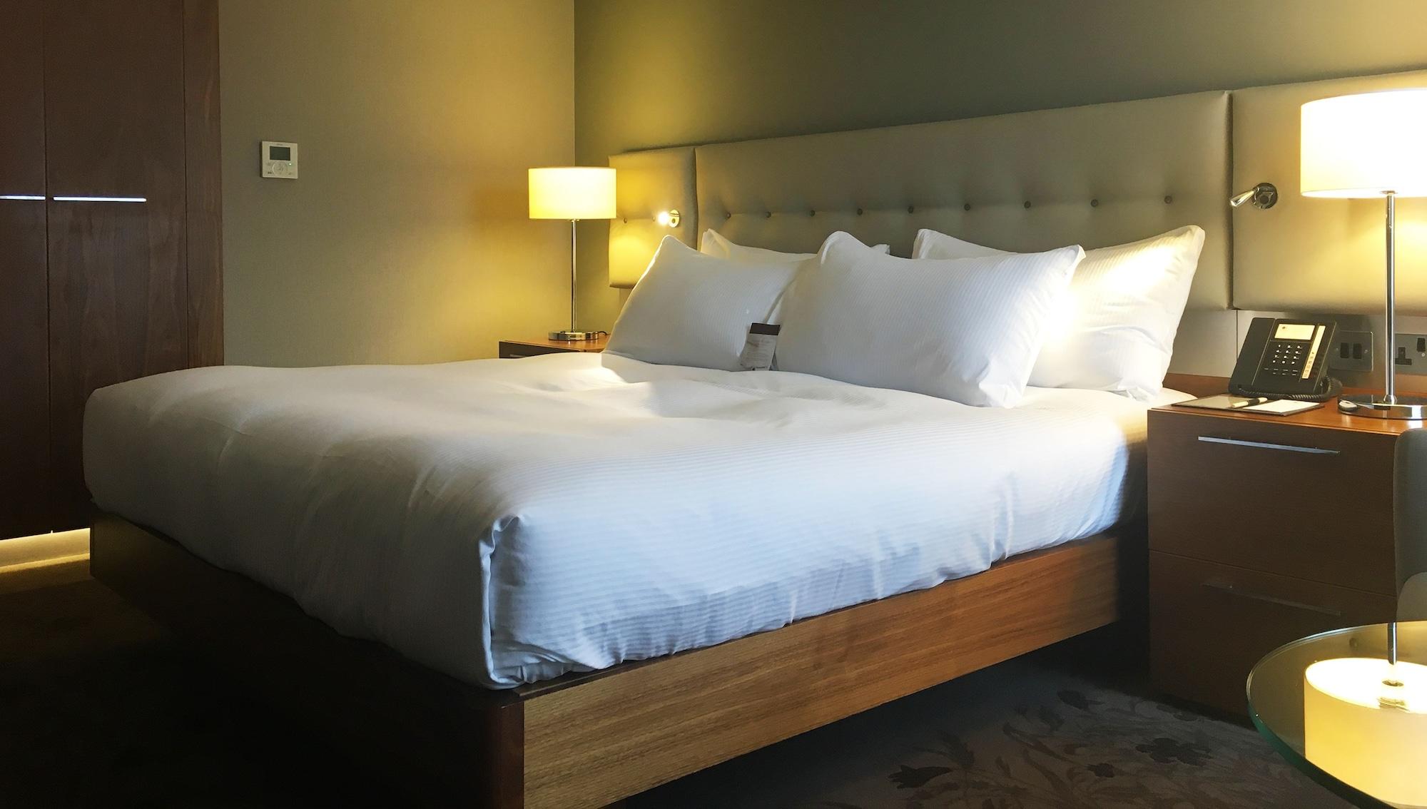 Doubletree By Hilton Lincoln Hotel Bagian luar foto
