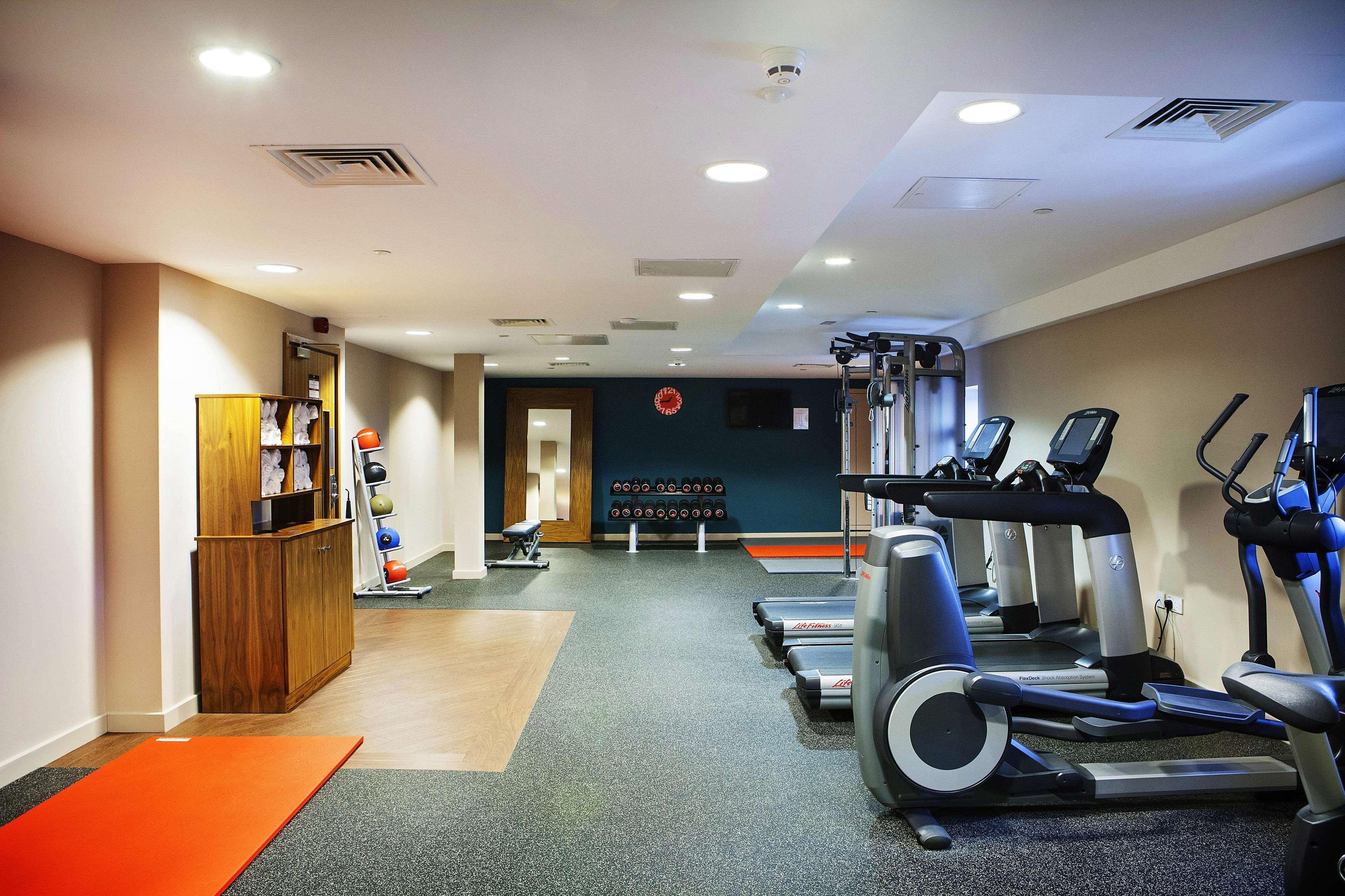 Doubletree By Hilton Lincoln Hotel Bagian luar foto