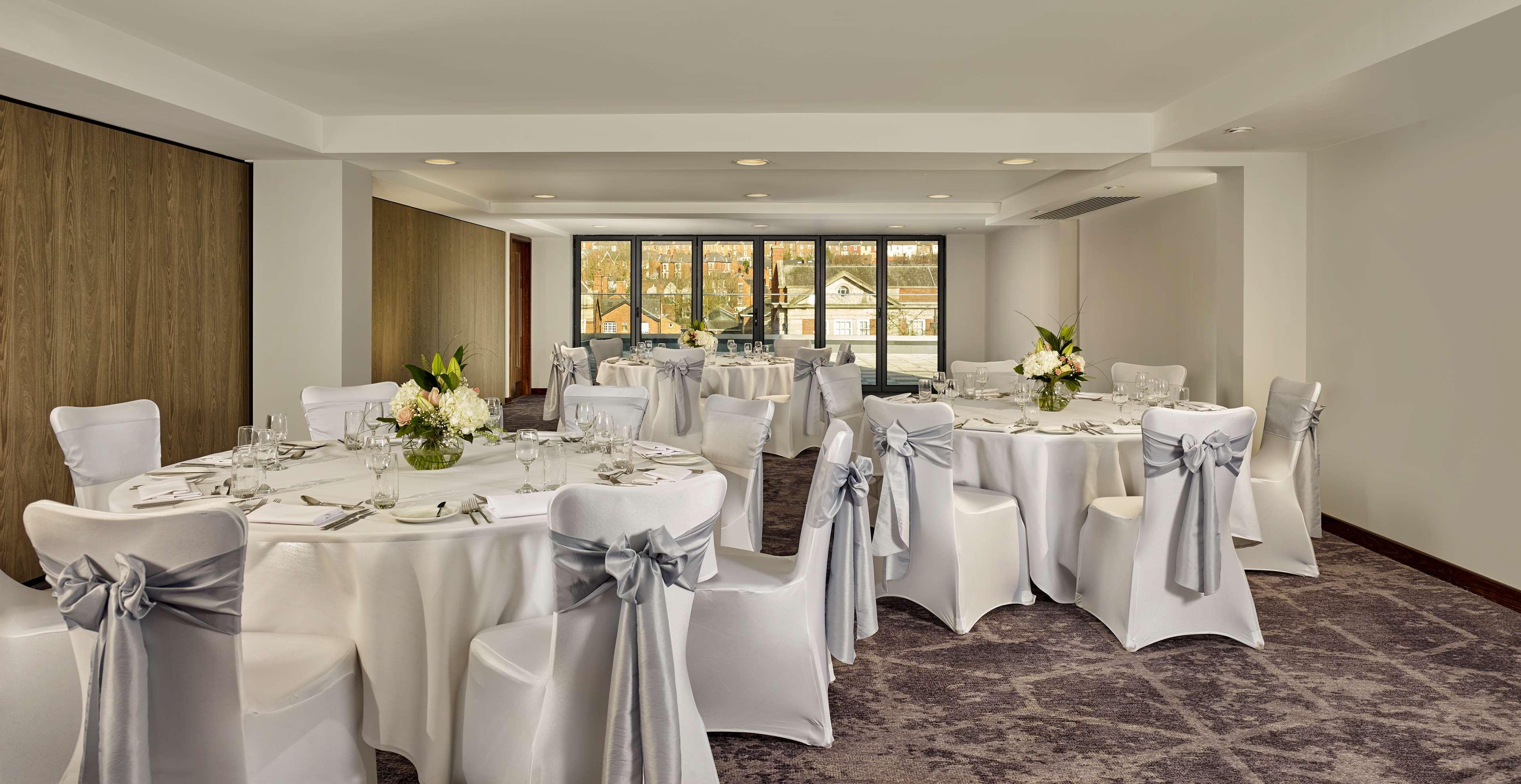 Doubletree By Hilton Lincoln Hotel Bagian luar foto