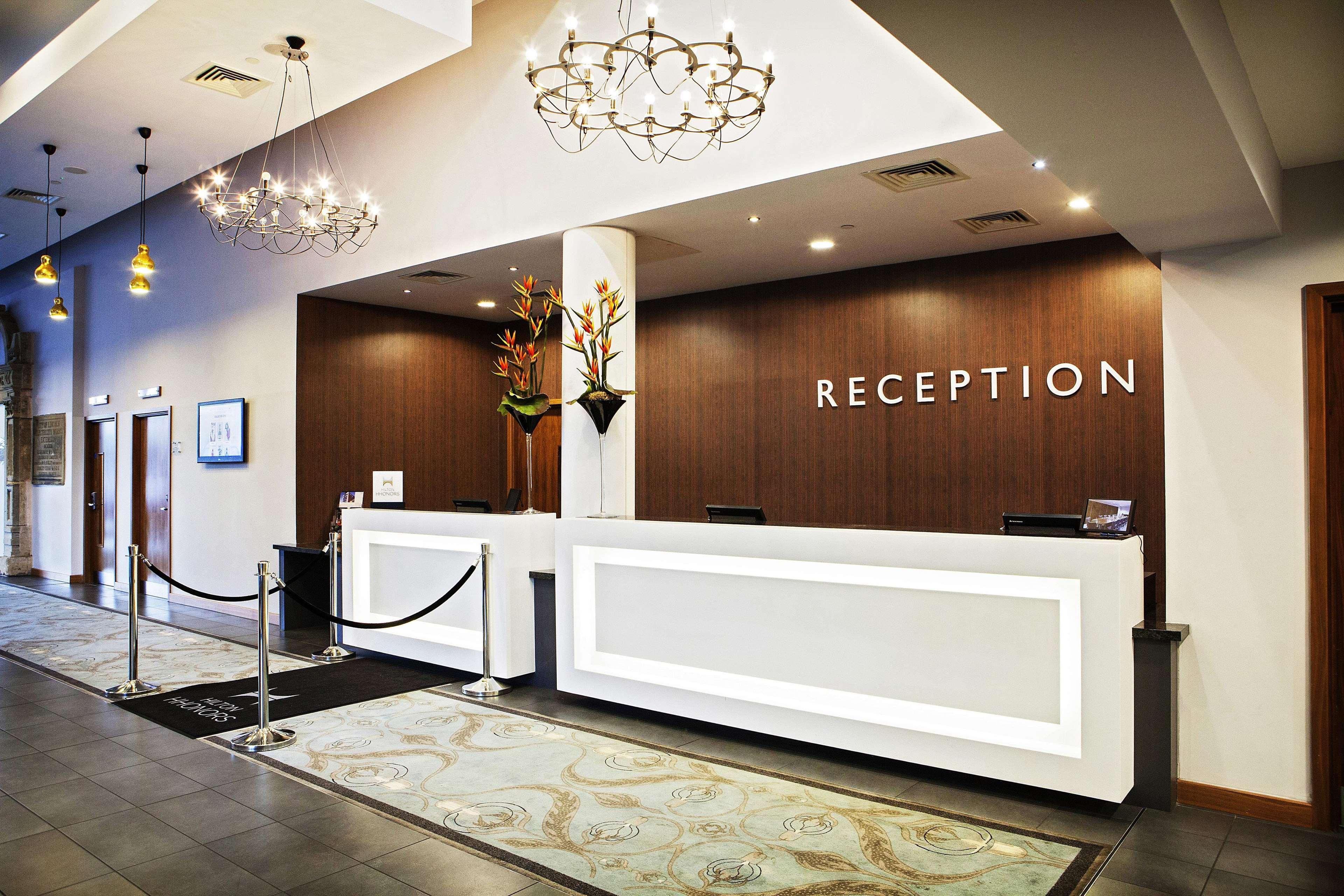 Doubletree By Hilton Lincoln Hotel Bagian luar foto