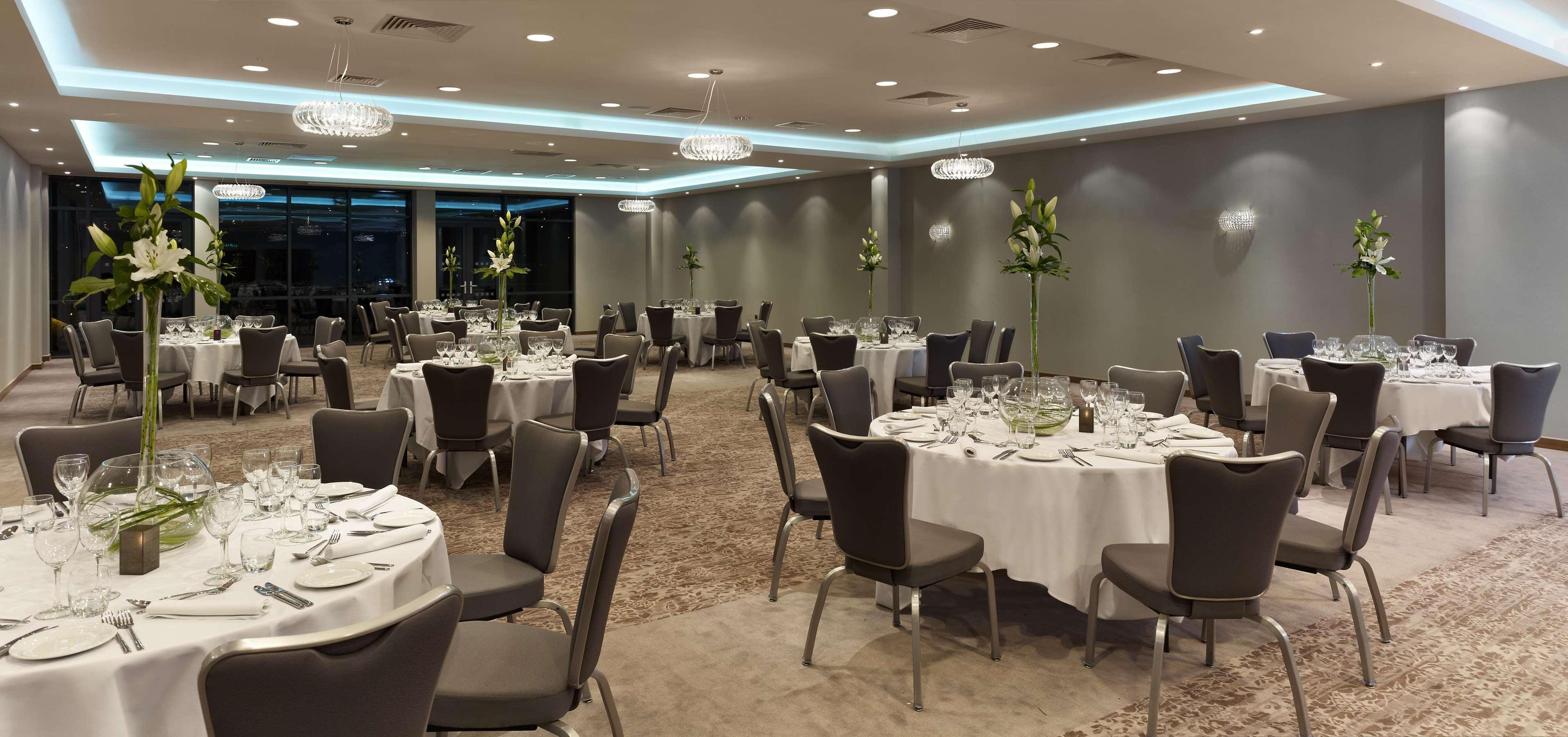 Doubletree By Hilton Lincoln Hotel Restoran foto