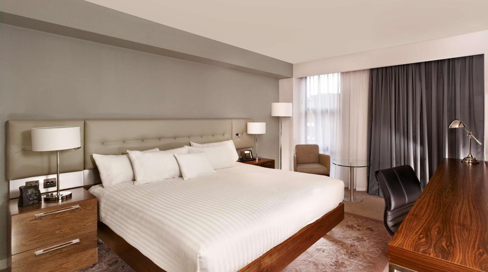 Doubletree By Hilton Lincoln Hotel Bagian luar foto