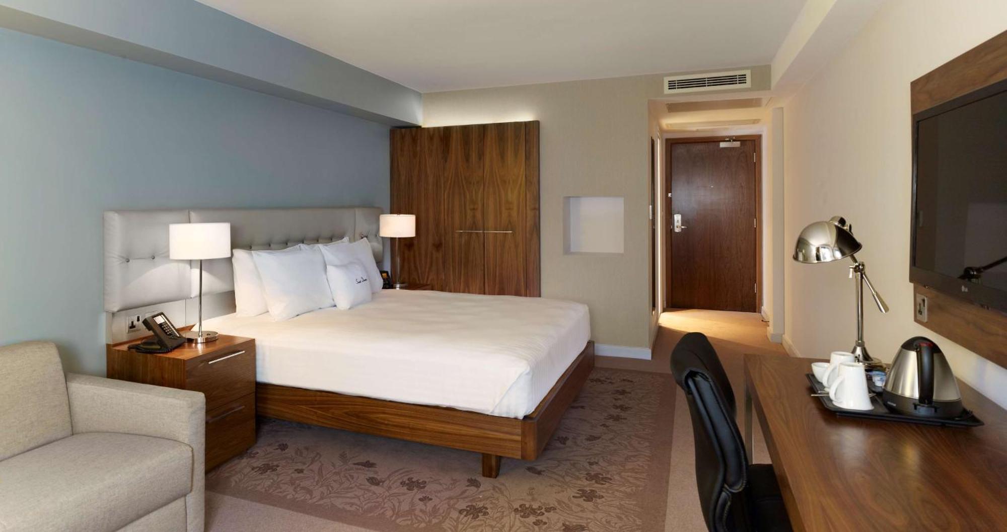 Doubletree By Hilton Lincoln Hotel Bagian luar foto